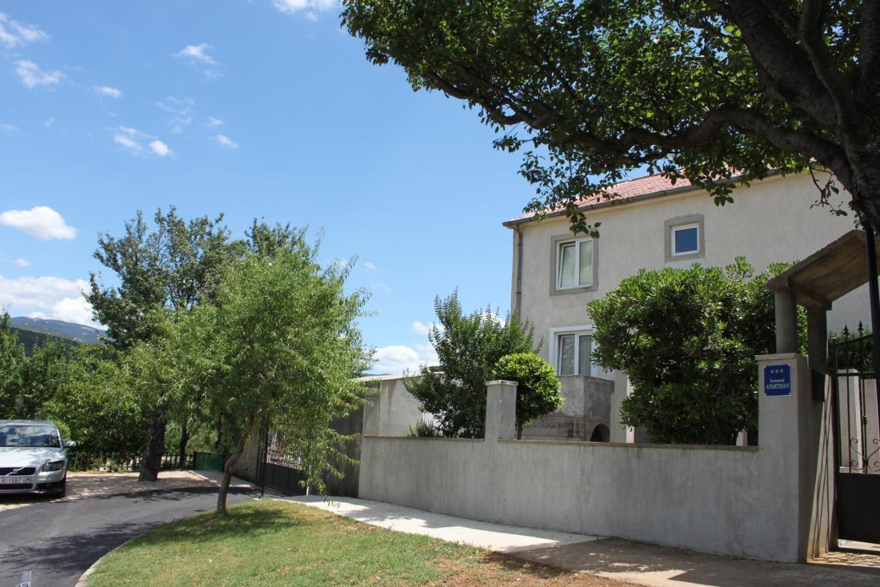 Apartmani Dienes Novi Vinodolski Ngoại thất bức ảnh