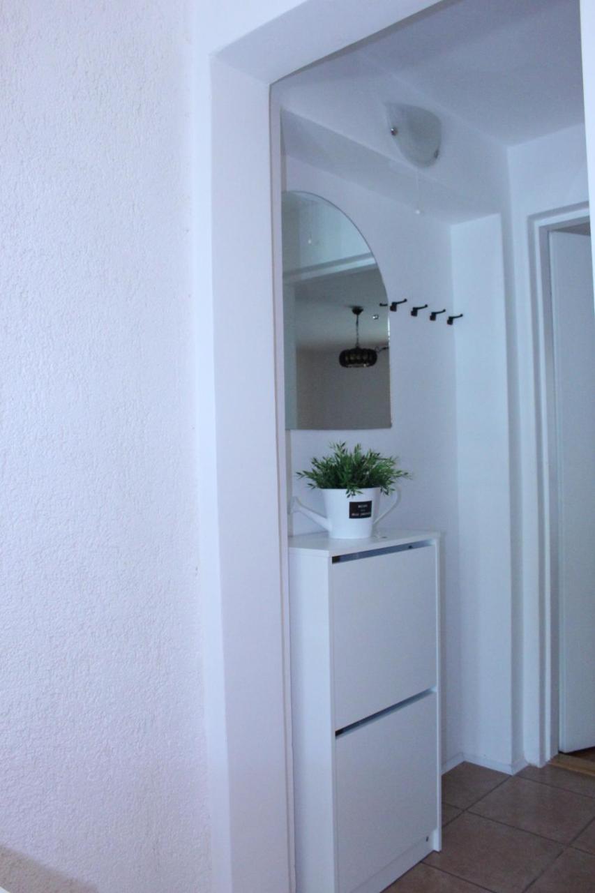 Apartmani Dienes Novi Vinodolski Ngoại thất bức ảnh