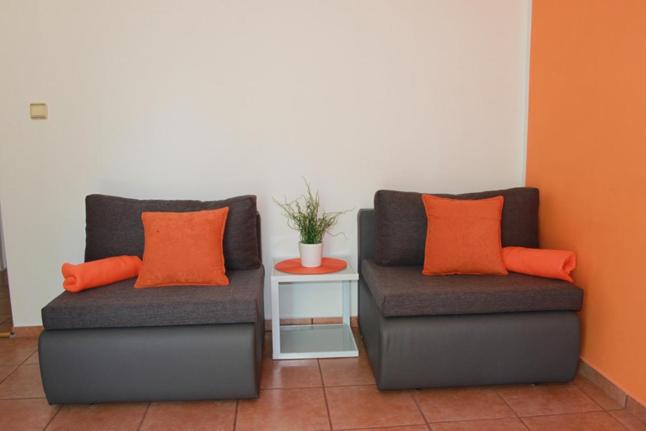 Apartmani Dienes Novi Vinodolski Ngoại thất bức ảnh